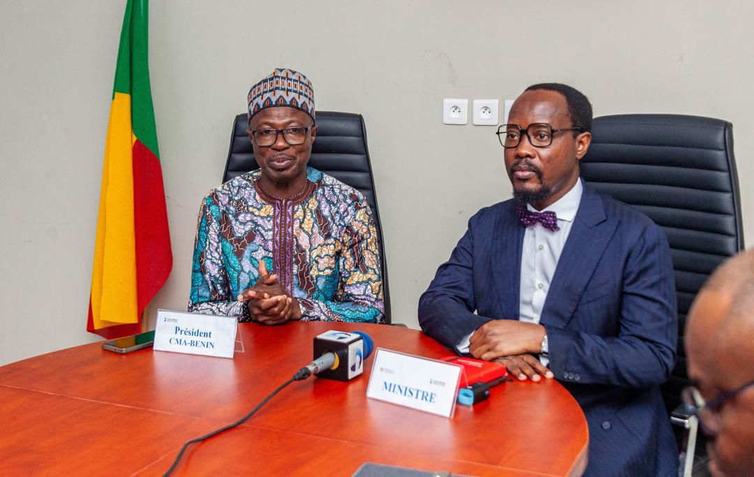 Le Ministre des Petites et Moyennes Entreprises et de la Promotion de l'Emploi en visite à la CMA-BENIN